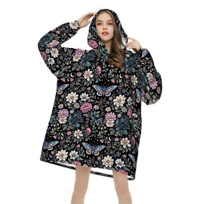 Butterfly Floral Blanket Hoodie, Bohemian Witchy Black Hooded Jumper, Green Gothic Cute Winter Fall Accessory