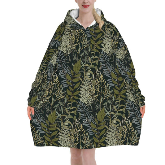 Green Leafy Blanket Hoodie, Cottagecore Boho Witchy Black Womens Hooded Jumper, Nature Winter Fall Accessory