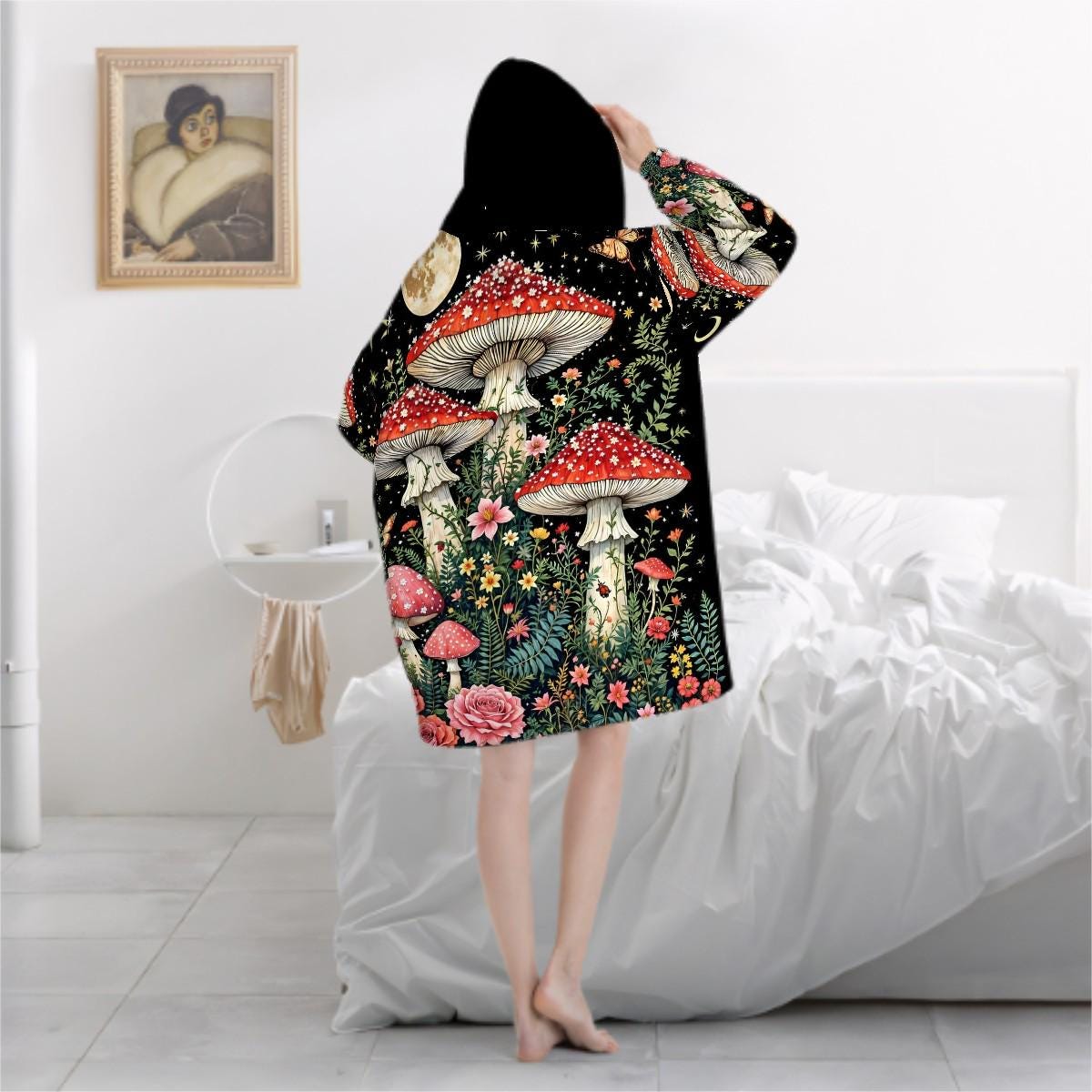 Mushroom Wildflower Art Blanket Hoodie, Mystical Fantasy Witchy Black Wildflower Hooded Jumper, Hippie Boho Long Sleeve Fashion Loungewear