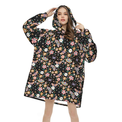 Butterfly Spiderweb Blanket Hoodie, Moon Boho Witchy Black Hooded Jumper, Gothic Floral Cute Winter Fall Accessory