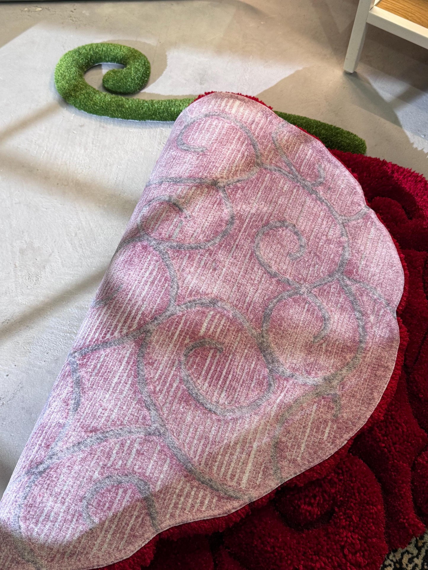 Anime themed 3D Tufted Rug, Handmade Fluffy Rug, Anime Rug, Anime Fan Gift, Plush Rug, Heart Shape Rug