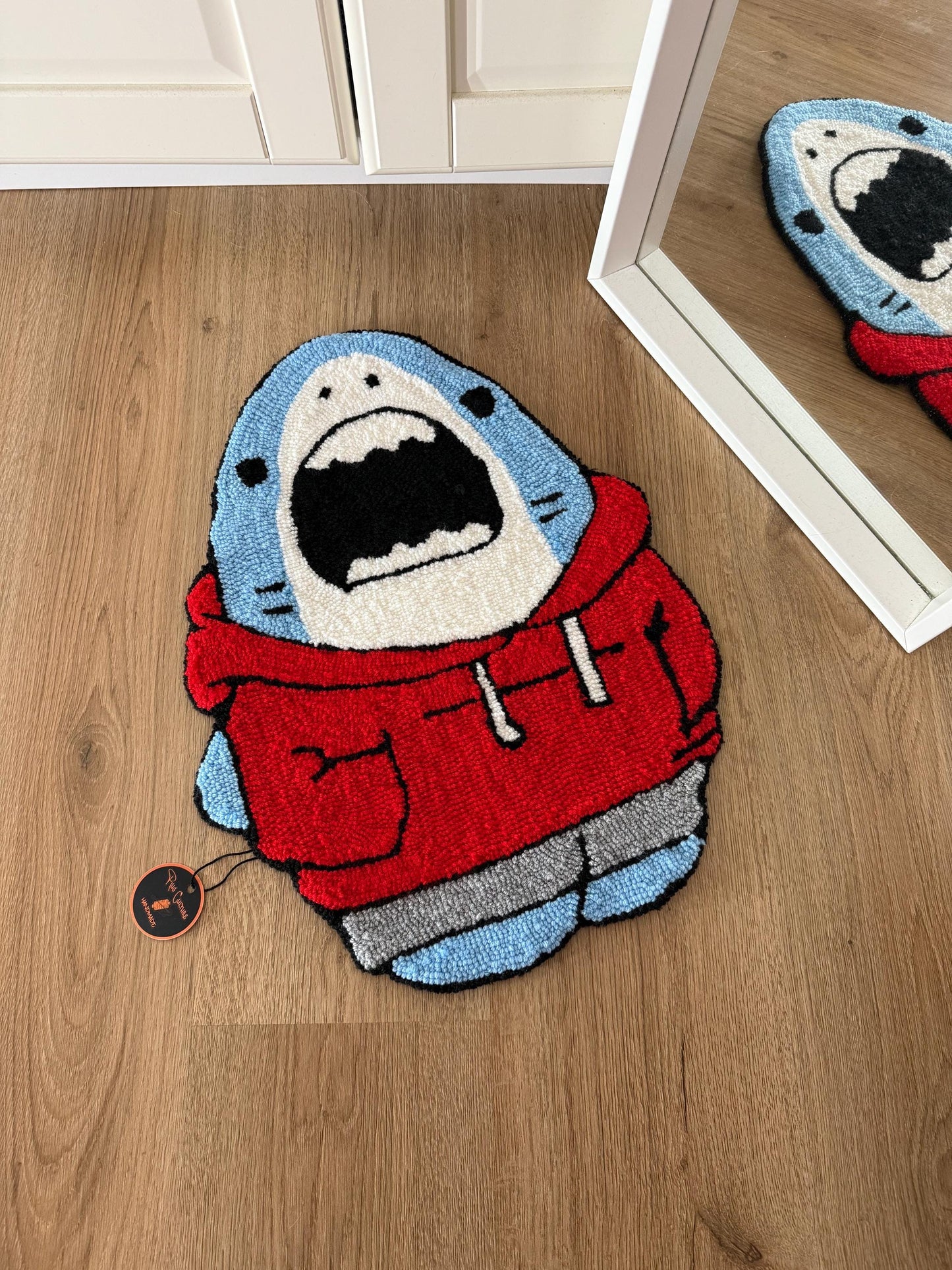 Shark handmade rug / wall art/Tufted rug/tufting rug