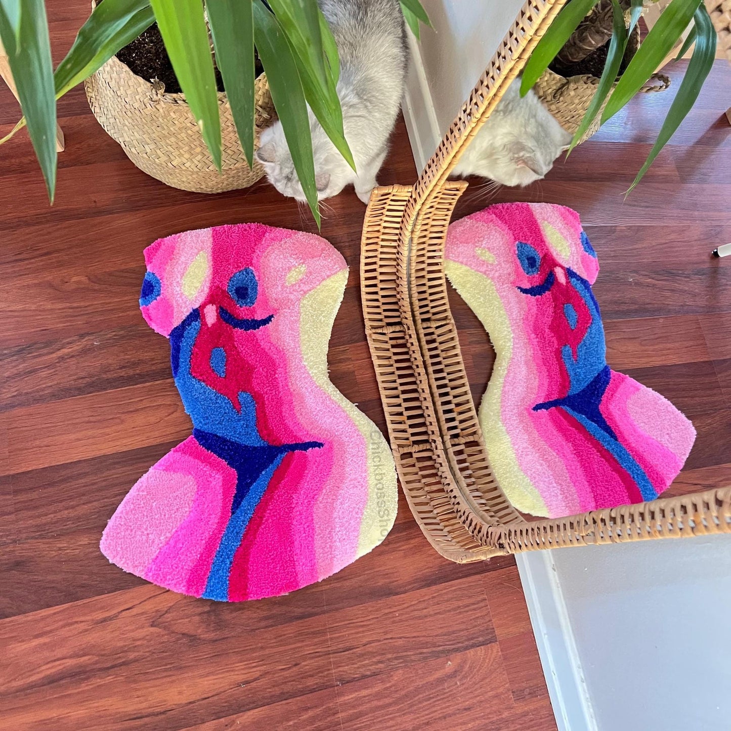 Woman Body Tufted Rug | Pink Abstract Female Tufted Rug | Handmade Aesthetic Decor Tufting Rug