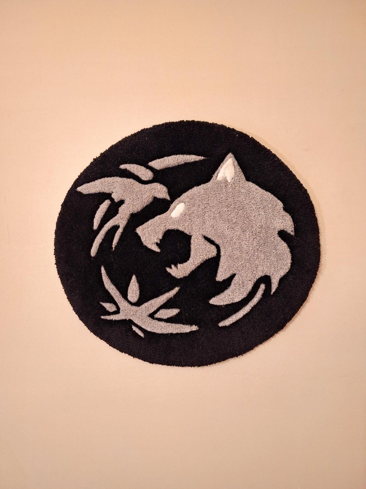 The Witcher Wolf Medallion Rug: Handmade Tufted Gaming Decor