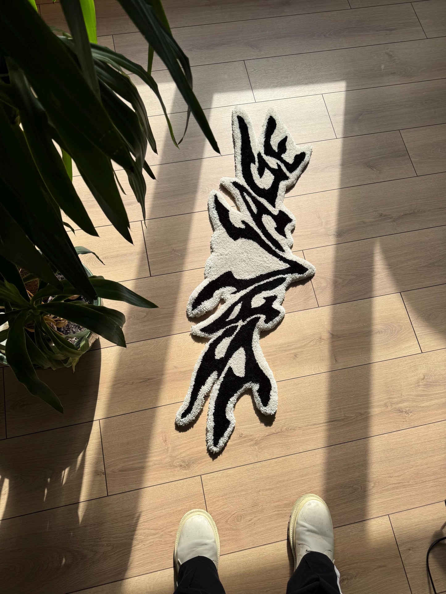 Savage Fluffy Handmade Tufted Rug, Gothic Beige Rug