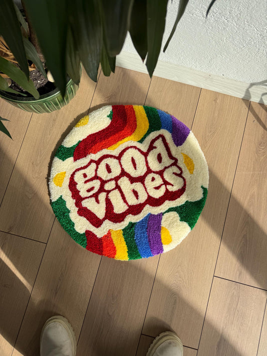 Retro 'Good Vibes' Texted Fluffy Handmade Tufted Rug