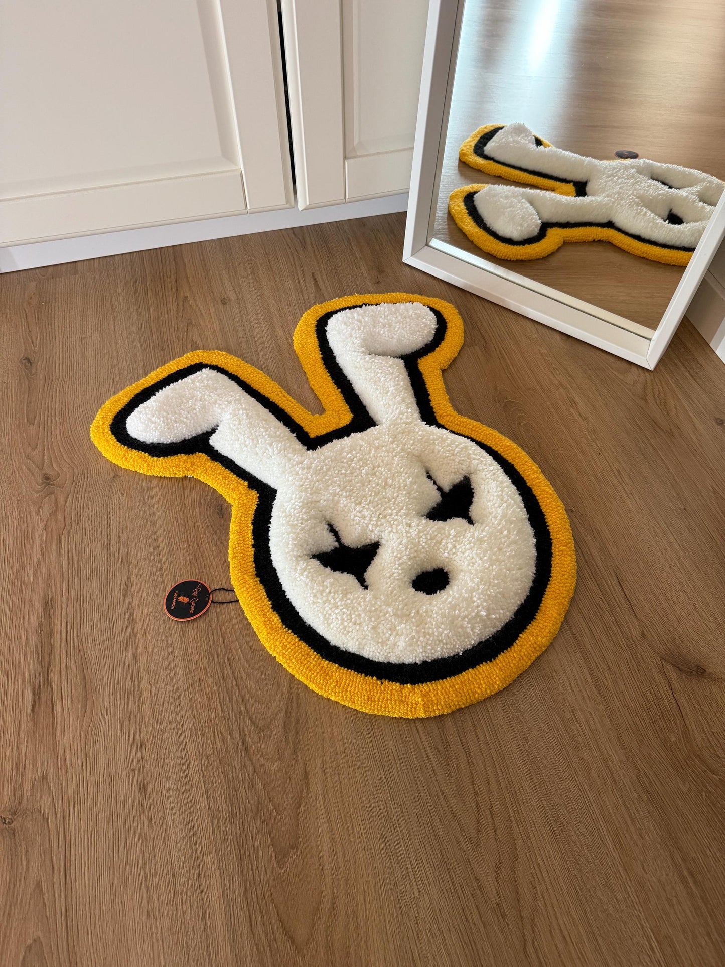 Handmade Tufted Bunny Rug – 3D Fluffy Rabbit Carpet, Cute Wall Art or Floor Mat, Funny Accent Decor (Bad Bunny Inspired)