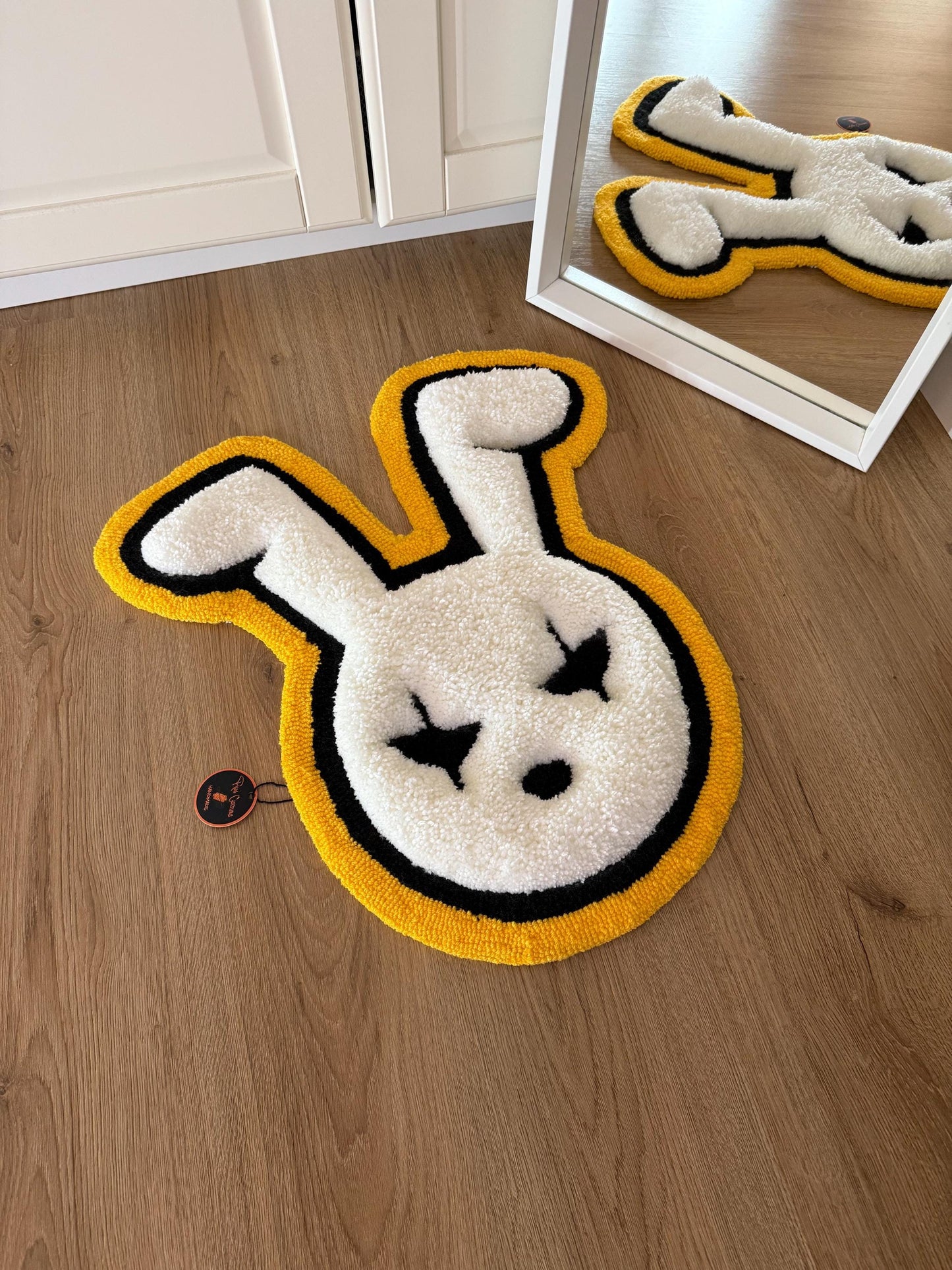 Handmade Tufted Bunny Rug – 3D Fluffy Rabbit Carpet, Cute Wall Art or Floor Mat, Funny Accent Decor (Bad Bunny Inspired)
