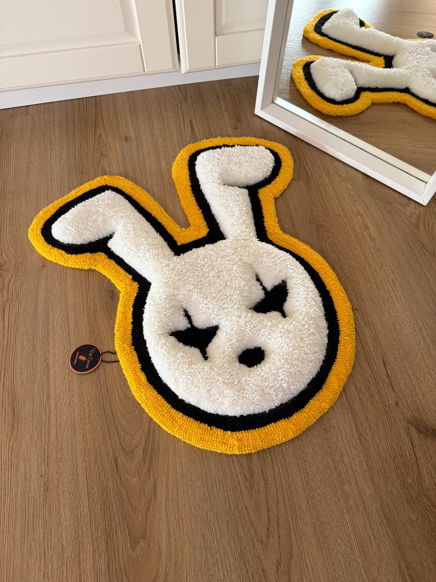 Handmade Tufted Bunny Rug – 3D Fluffy Rabbit Carpet, Cute Wall Art or Floor Mat, Funny Accent Decor (Bad Bunny Inspired)