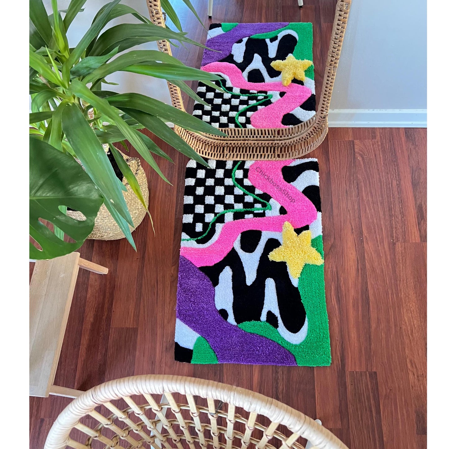 Abstract Checkered Tufted Rug: Colorful Wavy Handmade Decor