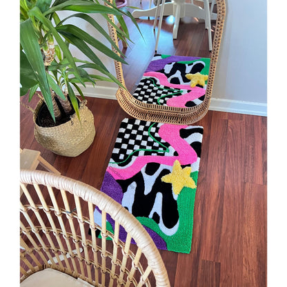 Abstract Checkered Tufted Rug: Colorful Wavy Handmade Decor