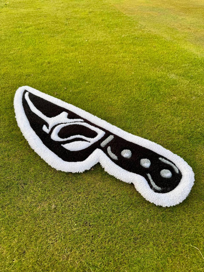 Knife-shaped rug, scream rug, handmade rug, horror rug, custom tufted rug, unique home decor