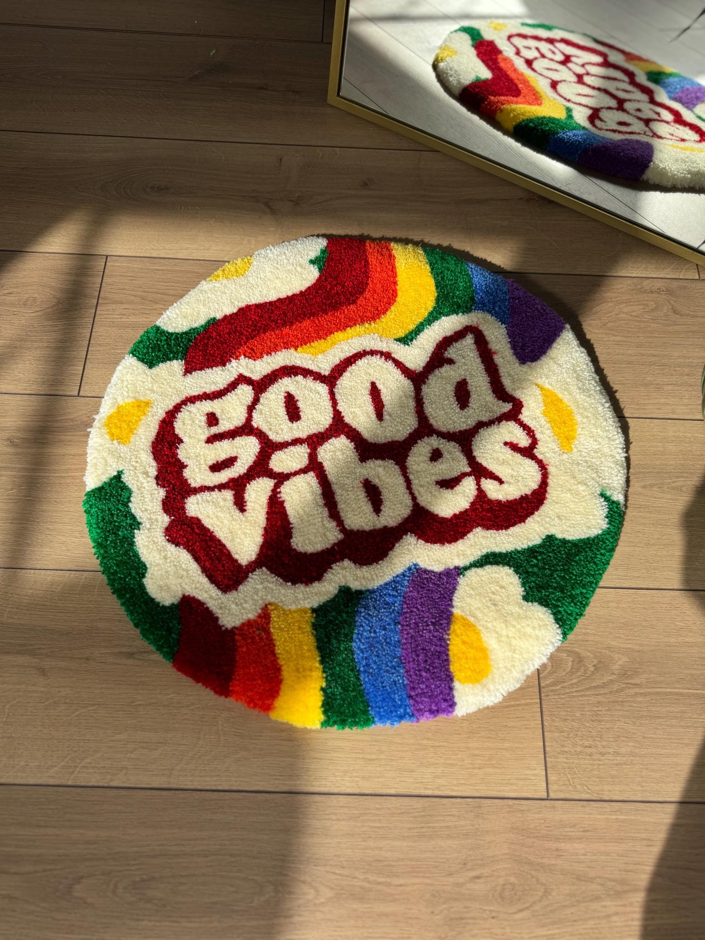 Retro 'Good Vibes' Texted Fluffy Handmade Tufted Rug