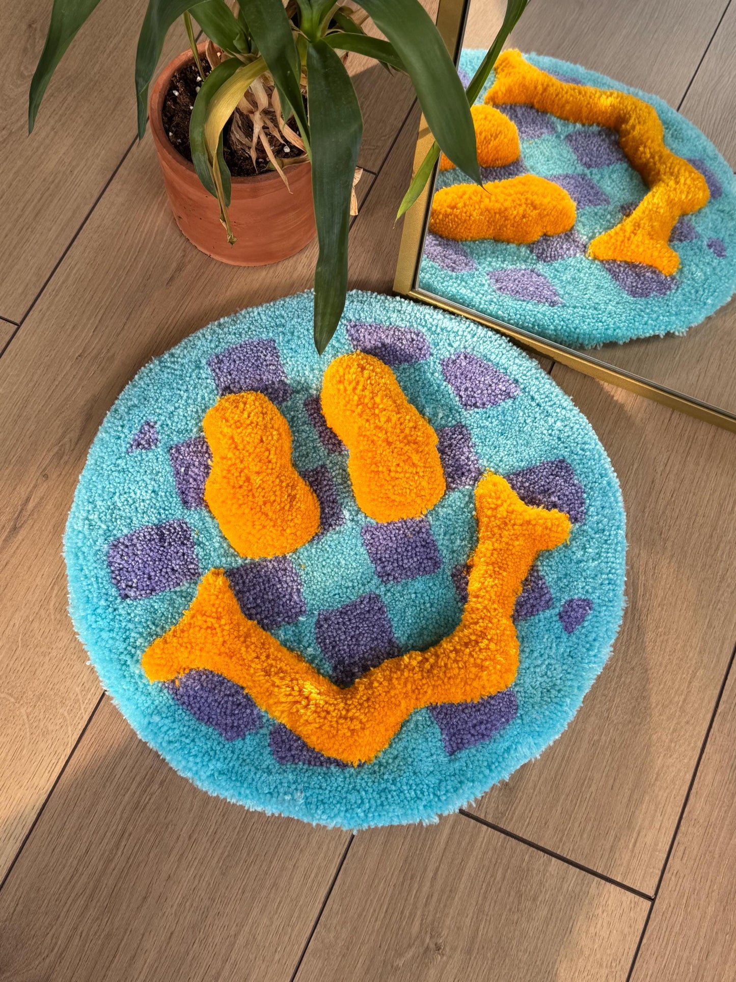 3D Acid Fluffy Checkered Smile Face Tufted Rug, Handmade Tufted Rugs, Tufted Wall Art, Wall Hangings, Tufting Rugs, Custom Rugs