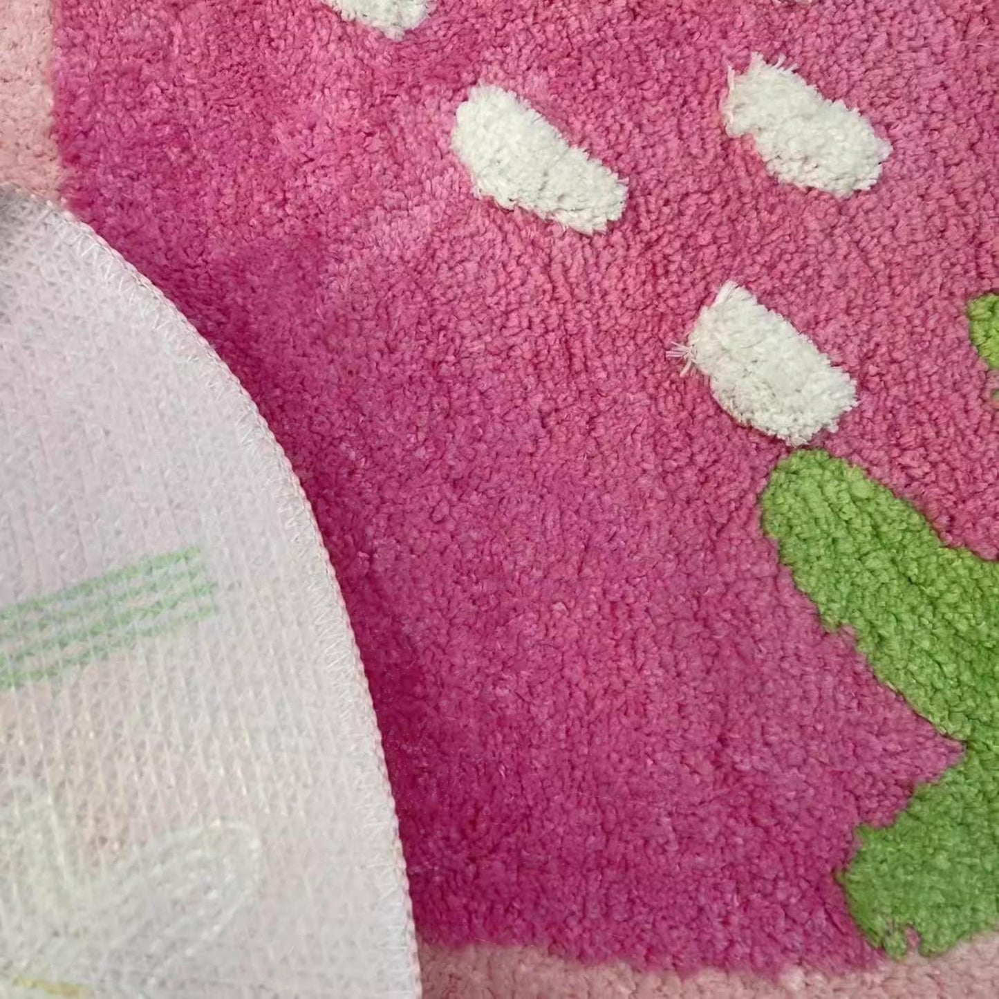 Cute Strawberry Bath Mat, Tufted Fluffy Fruit Bedroom Rugs for Girls, Dorm Rug, Funny Strawberry Shower Rugs, Non Slip Bath Mat, fruit rug