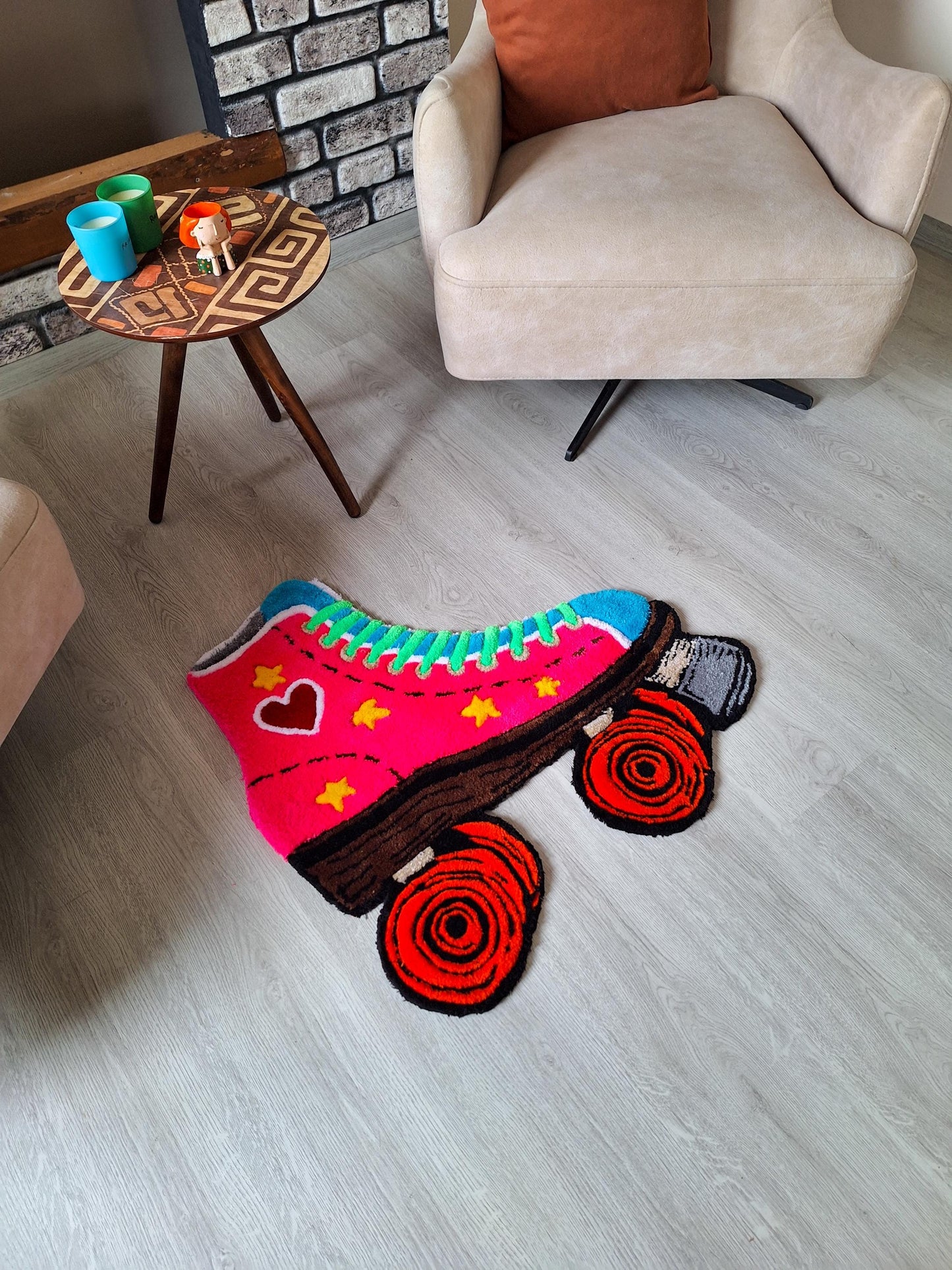 Retro Roller Skate Tufted Rug: Handmade Acrylic, 24-Inch