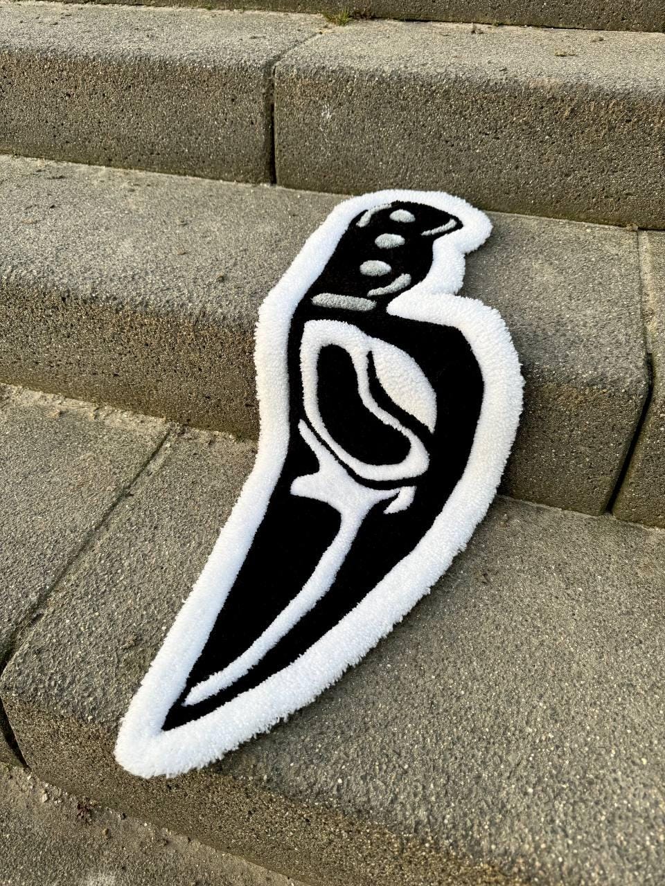 Knife-shaped rug, scream rug, handmade rug, horror rug, custom tufted rug, unique home decor
