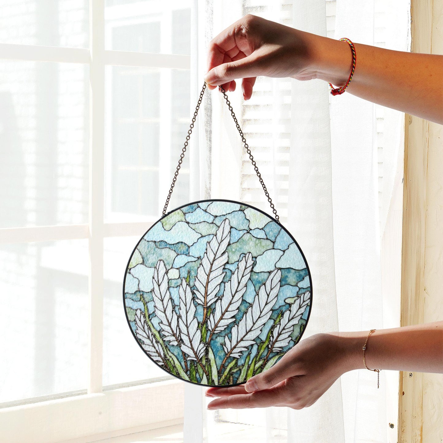 Leaf-Themed Stained Glass Suncatcher with Natural Green Tones for Home Decor and Gift Giving