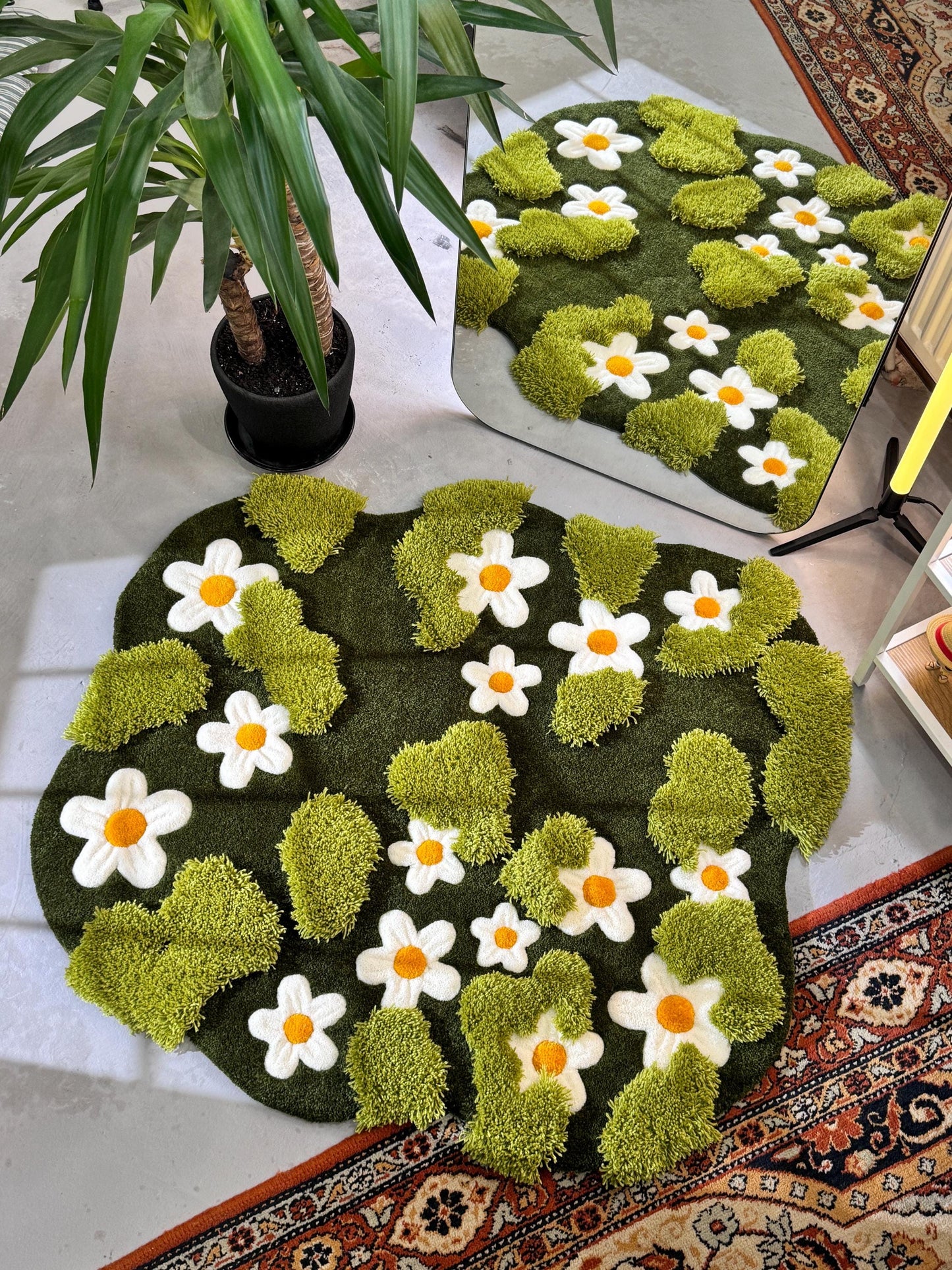 Daisy Moss Rug, 3D Moss Rug, Сhamomile Field rug, Grass Rug, Landscape rug, Area Rug, Gift for Her, 3D Moss Meadow Rug with Daisies