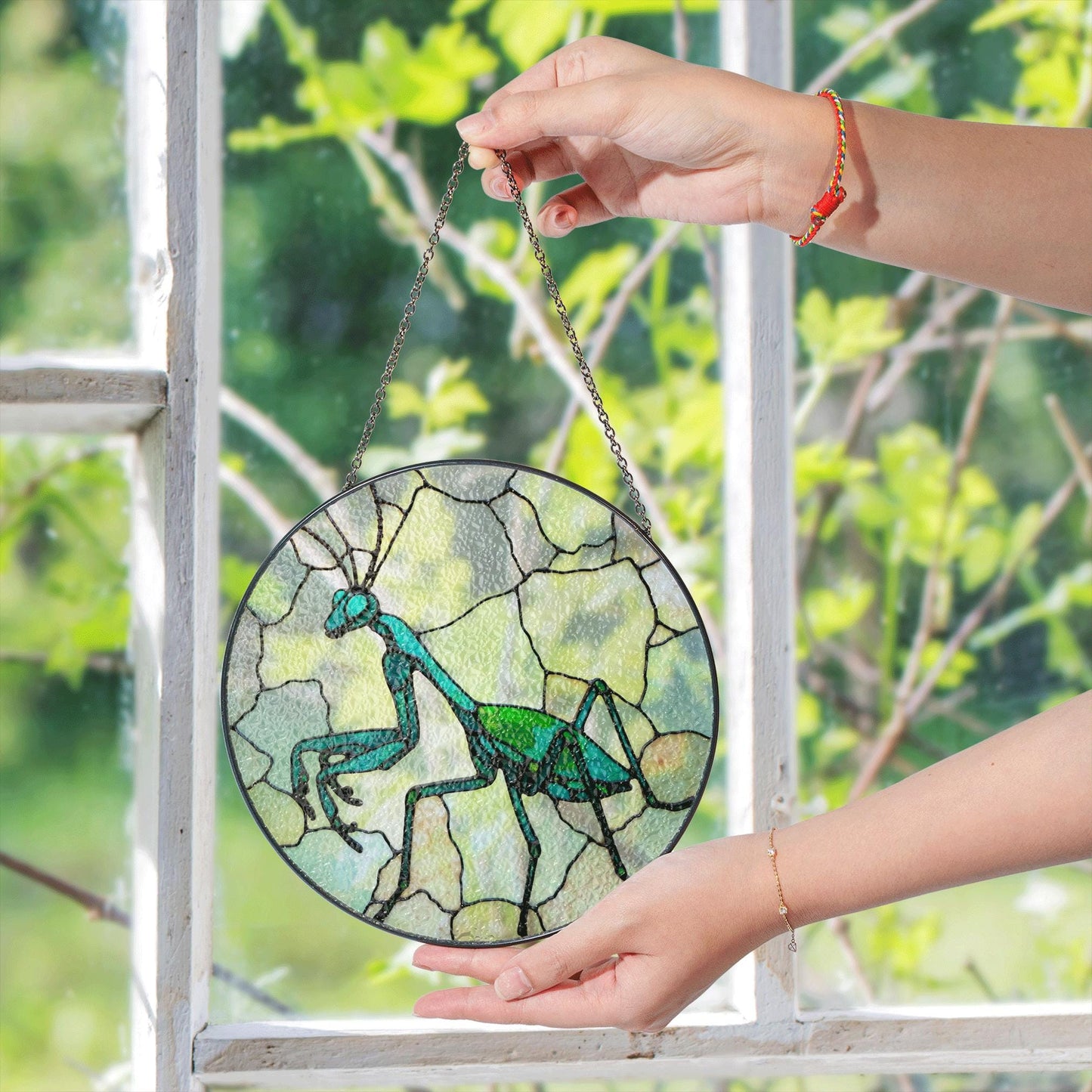 Green praying mantis glass art round suncatcher stained insect decor gift for nature lover dad