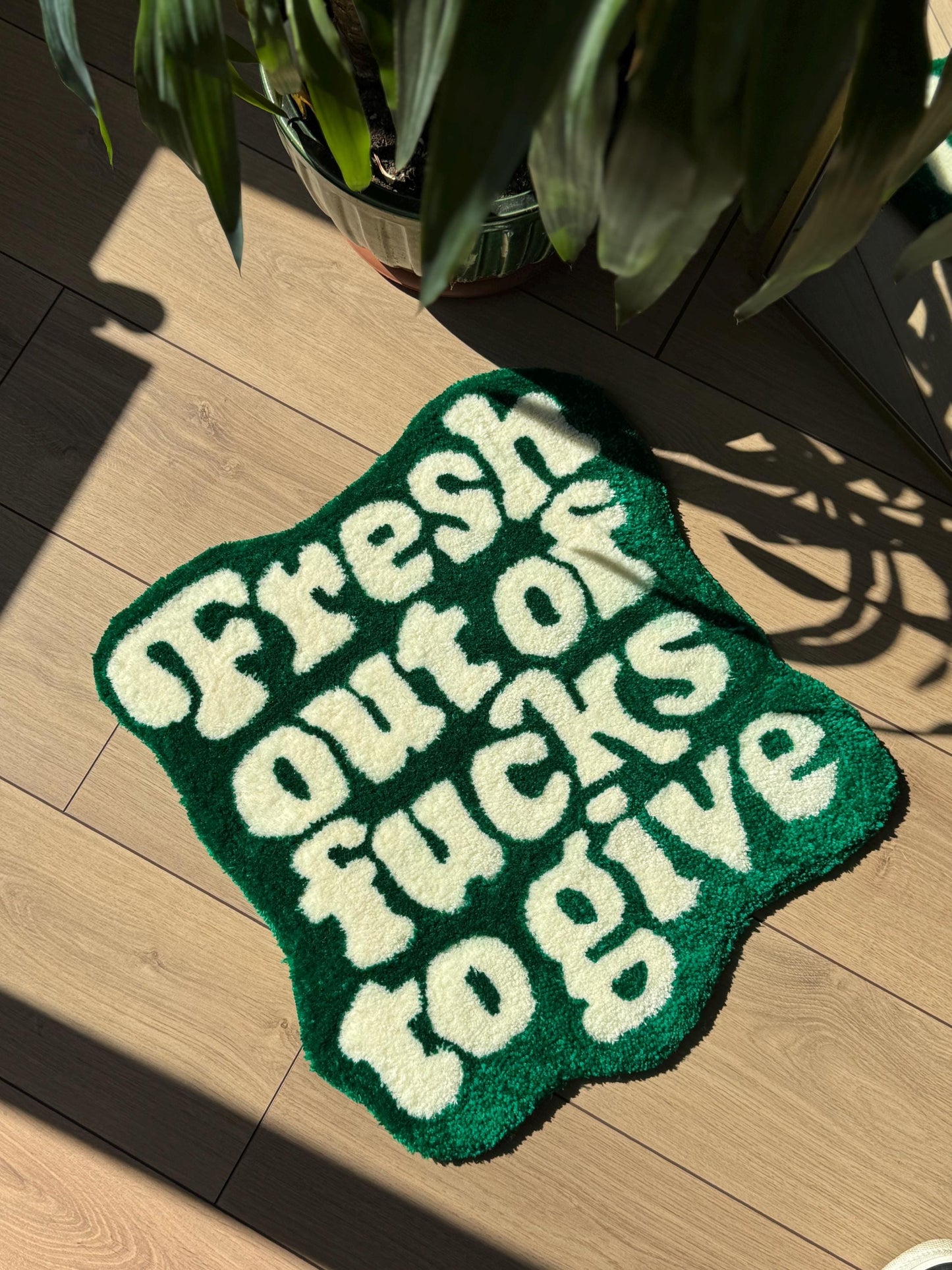 Fresh Out F4cks to Give Rug – Funny Text Tufted Handmade Rug – Bold Fluffy Statement Mat – Sassy Wall or Floor Decor