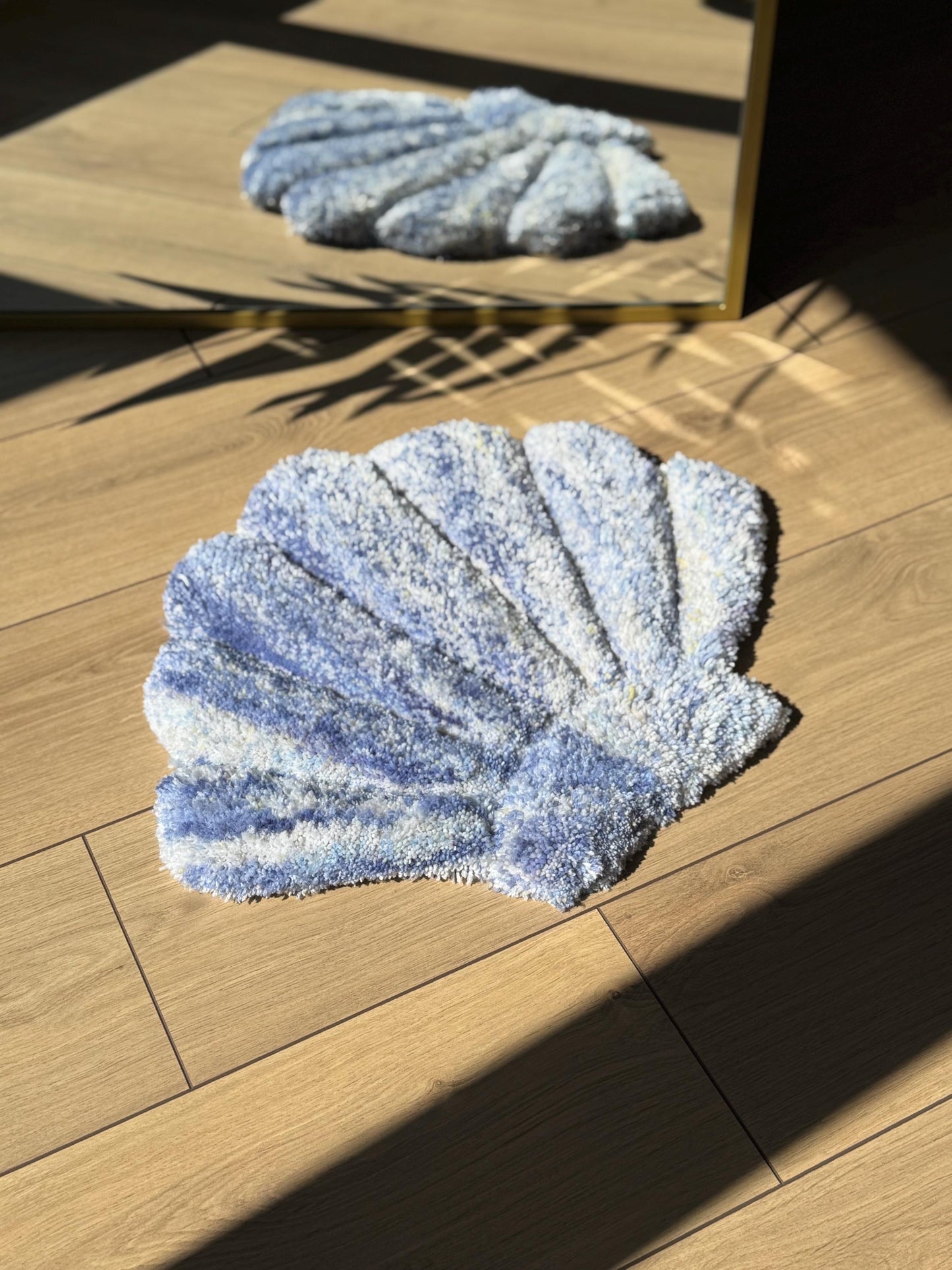3D Oyster Tufted Rug – Fluffy Handmade Coastal Carpet – Soft Ocean-Inspired Mat – Beach House Decor