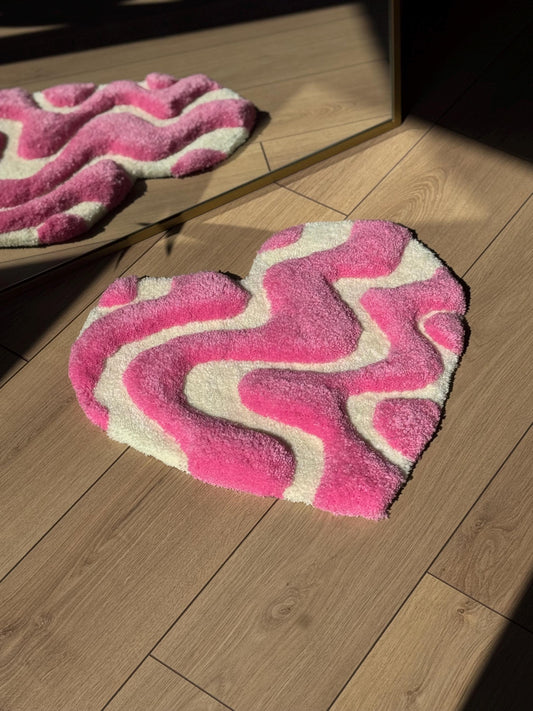 3D Heart Shaped Rug – Pink Tufted Fluffy Carpet – Handmade Valentine Decor – Cute Bedroom Mat – 50x50cm Soft Love Shaped Rug