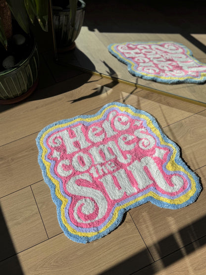 Here Comes The Sun Rug – Handmade Soft Tufted Carpet – Positive Retro Floor Mat – Boho Sun Quote Decor – Cozy Textile Art