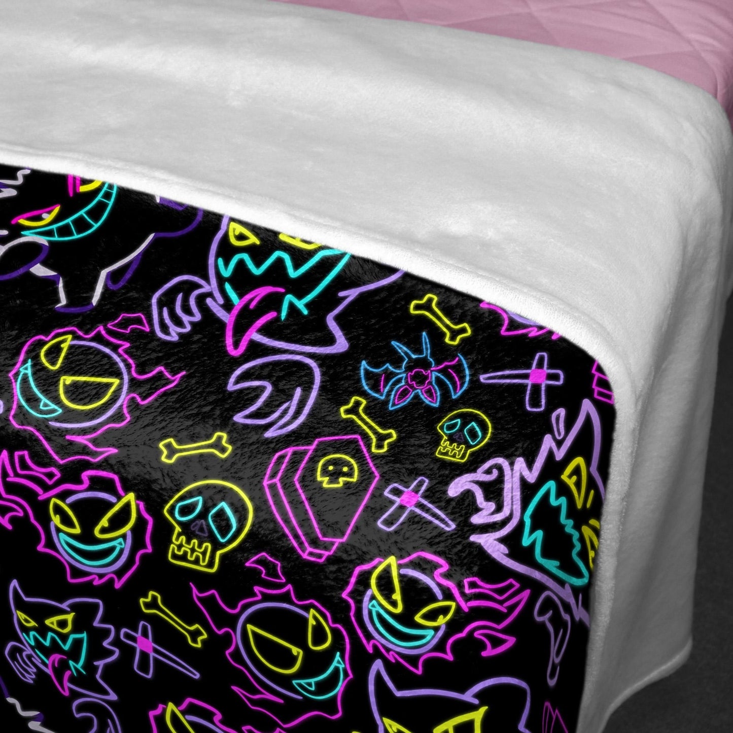 Gengar Fleece Blanket Neon Home Decor Throw Blanket Bedroom Decor Baby Blanket Cute Neon Gengar Blanket Gifts