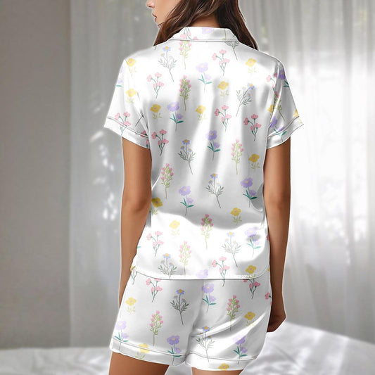 Pastel Floral Satin Pajama Short Set, Flowers Women Sleepwear, Nature Lovers Summer Nightwear, Cute Holiday Pajamas, Cute Gift For Her