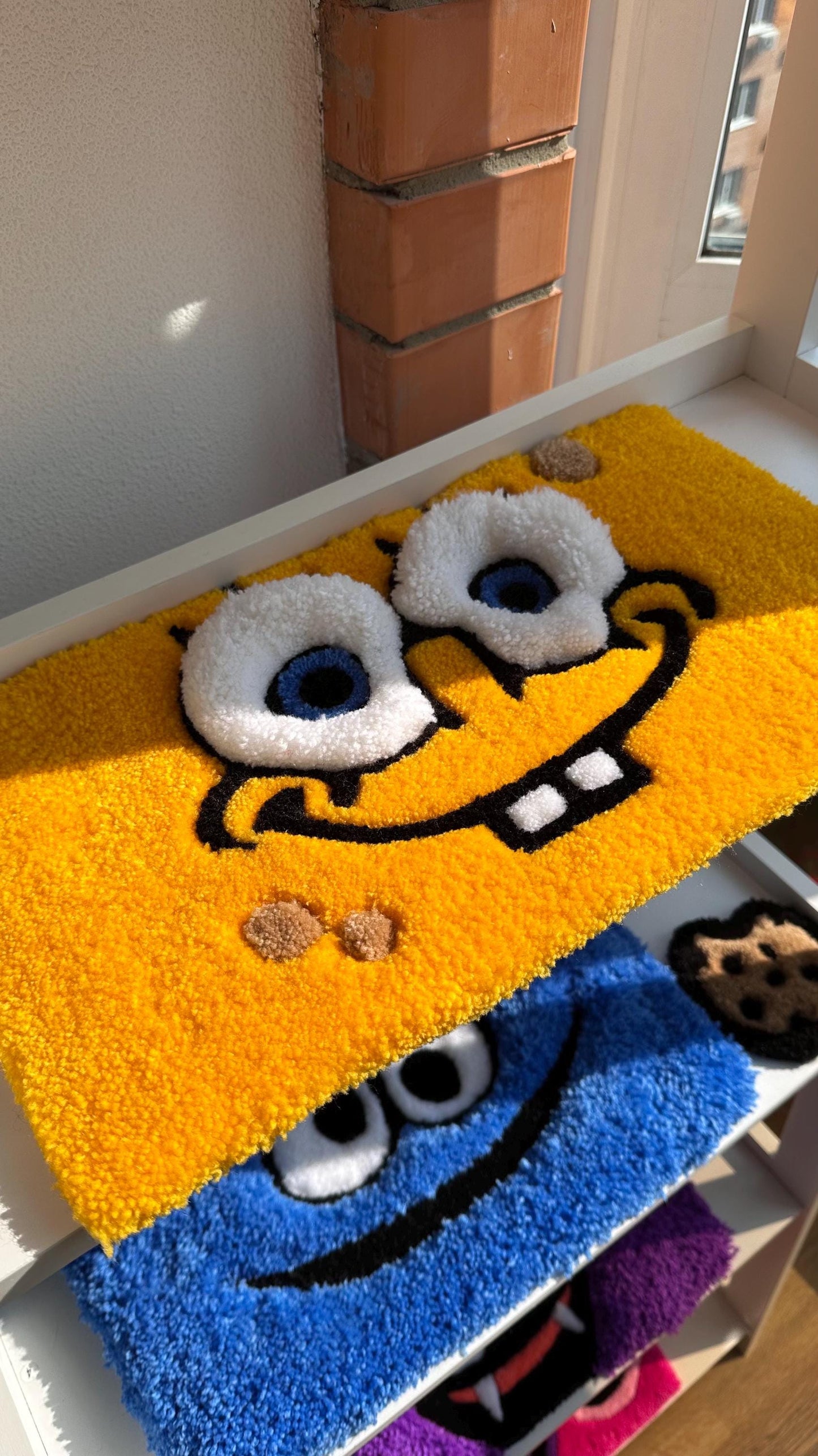 Pink Keyboard Rug – Handmade Tufted Coaster Mat, Cute Desk Decor, Fluffy Anime Carpet, Funny Kawaii Gift for Gamers or Work Setup