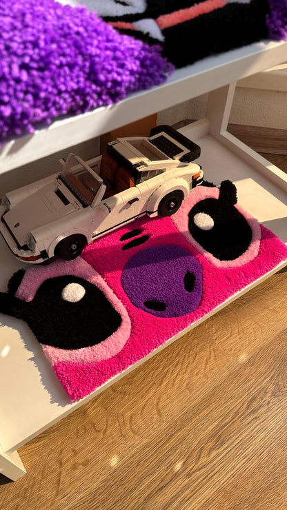 Pink Keyboard Rug – Handmade Tufted Coaster Mat, Cute Desk Decor, Fluffy Anime Carpet, Funny Kawaii Gift for Gamers or Work Setup