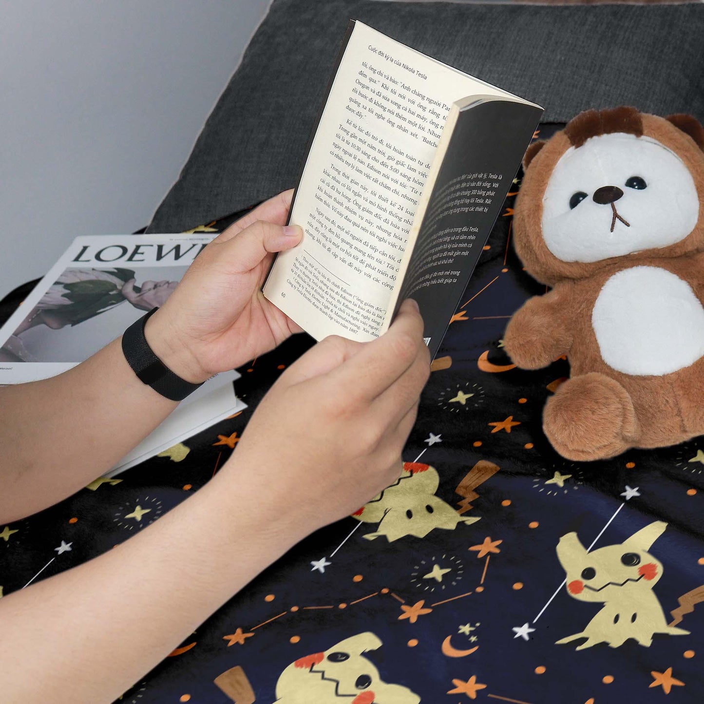 Mimikyu Fleece Blanket, Cute Ghost Throw Blanket, Soft Cotton Cozy Blanket for Bed or Couch, Kawaii Halloween Gifts