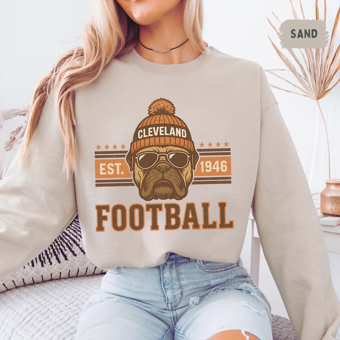 Cleveland Football Vintage Style Shirt, Trendy Sweatshirt Cleveland Football Fan Gift, Cleveland Game Day Shirt, Cleveland Sweatshirt