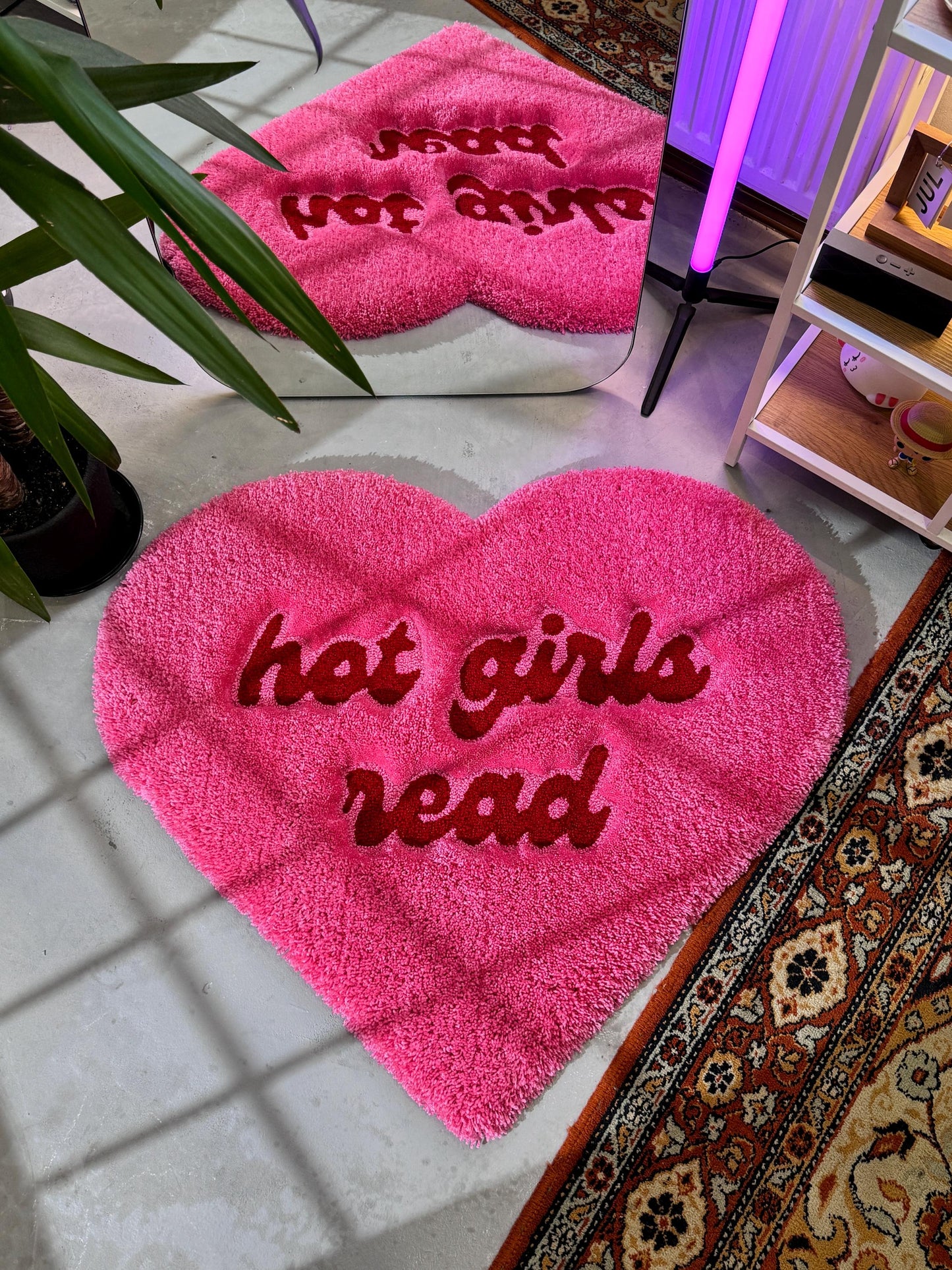 Fluffy Heart Shape 3D Tufted Rug, Library Decor, Reading Aesthetic, Reading Nook, Cozy Decor, Books Lover Gift, Gift For Her, Book Tok