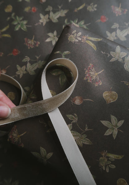 Botanical kraft Wrapping paper, Gift Wrap, Wrapping, Floral Gift Warp, Wrapping paper, gift paper, floral wrapping paper, recycled paper