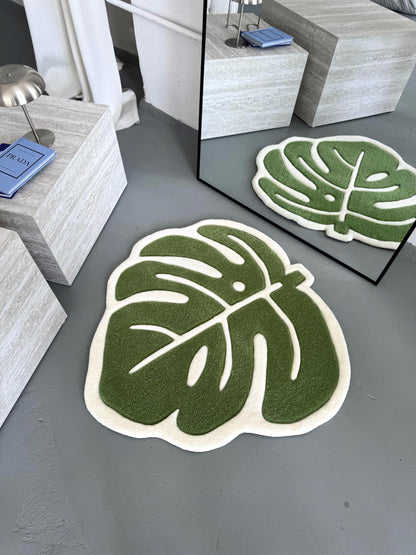 Handcrafted Monstera Leaf Rug: Green Plant Lover Gift (22”)