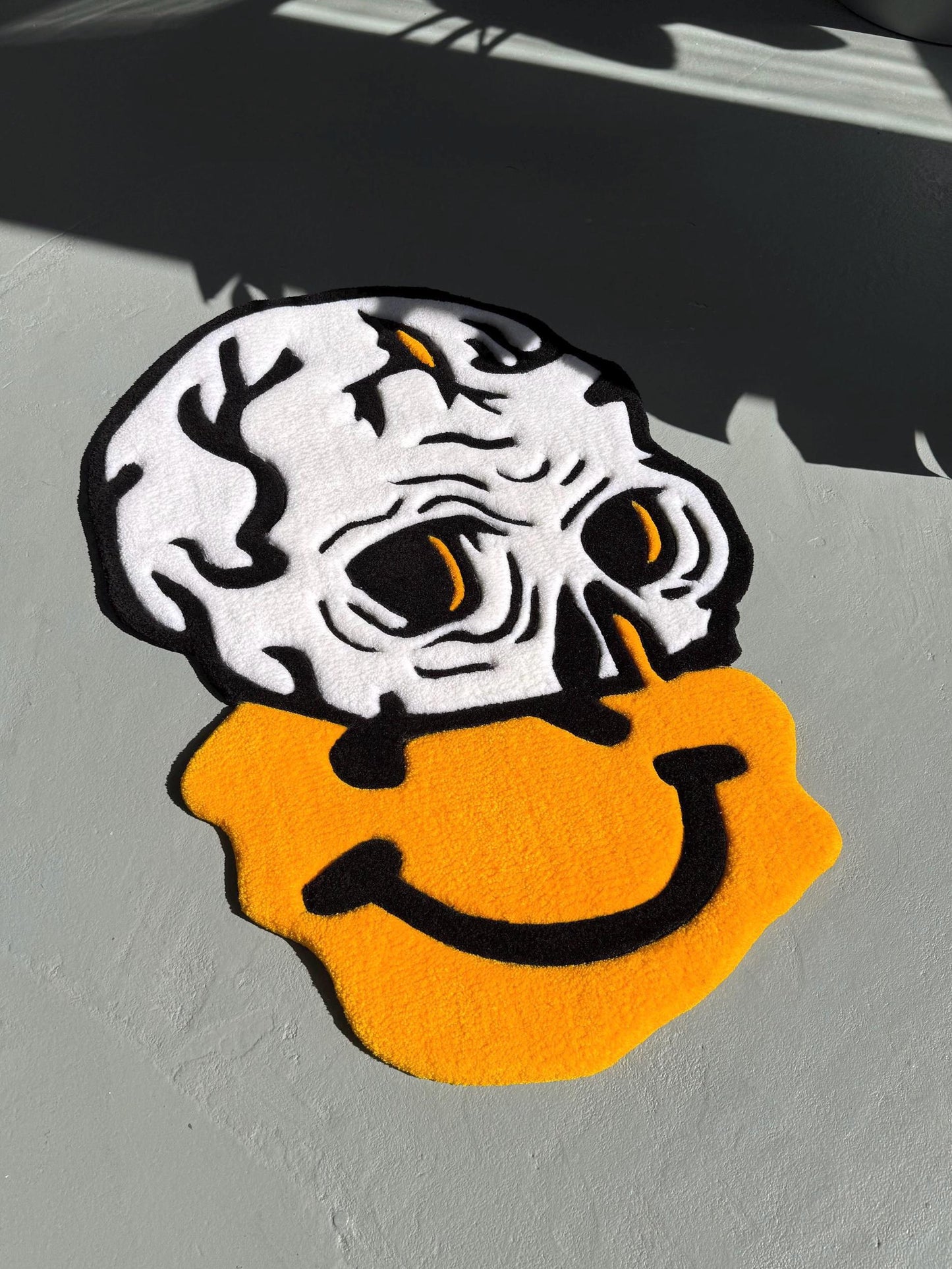 Handmade Tufted Skull Rug: Trippy Graphic Face Mat