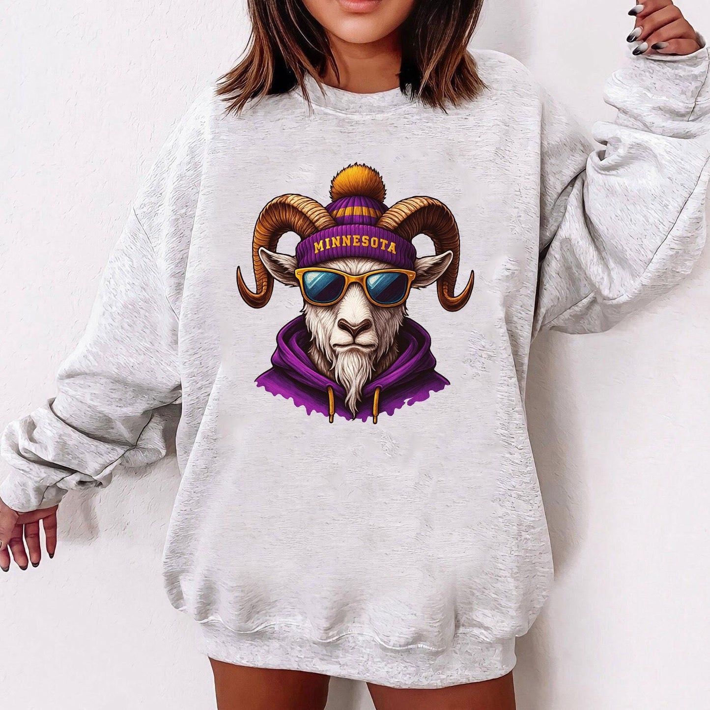 Minnesota Football Sweatshirt, Minnesota Football Game Day, Vintage Style Minnesota Football shirt, Sunday Football,Purple and Gold Shirt