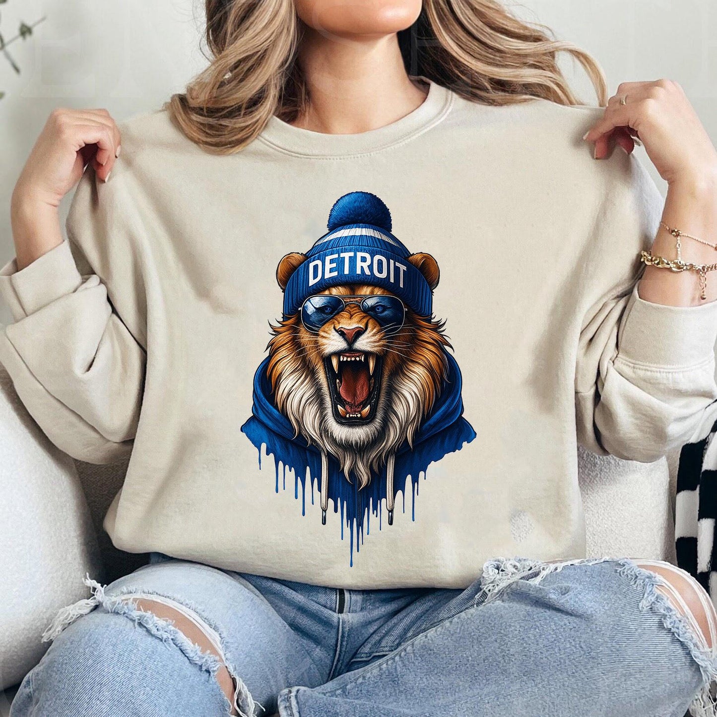 Detroit Football Shirt, Detroit Football Sweatshirt, Vintage Style Detroit Football Sweatshirt, Sunday Football, Game Day Shirt, Super Bowl.