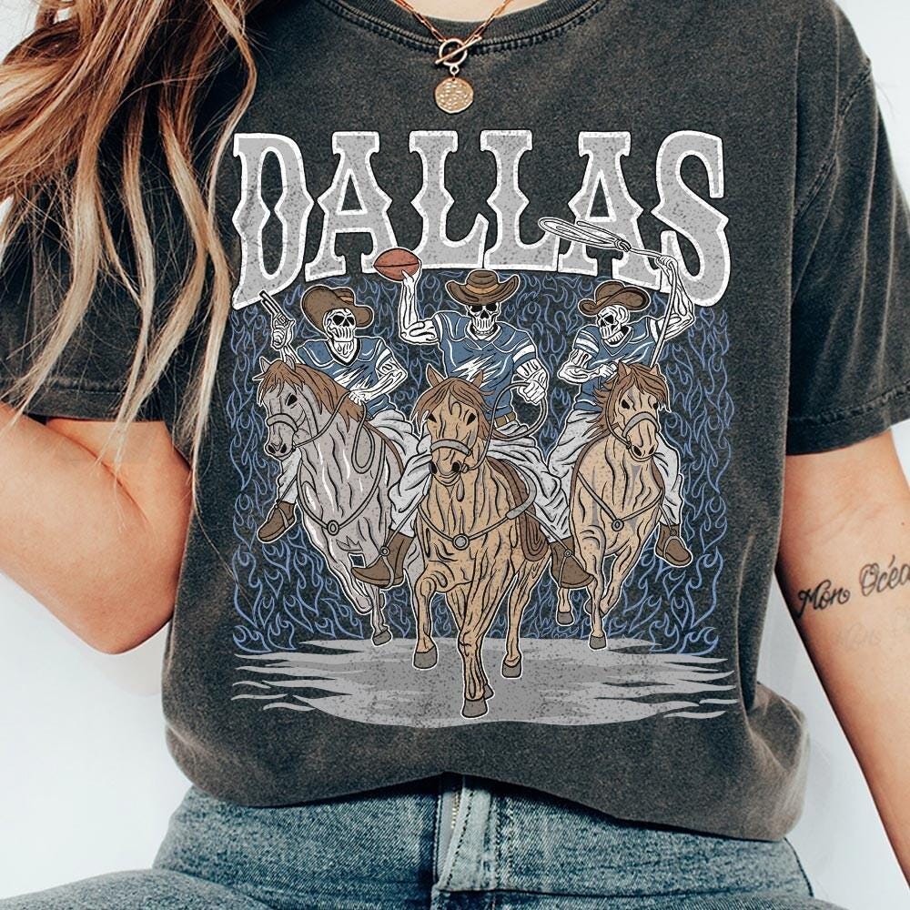 Dallas Football Skull Vintage Shirt
