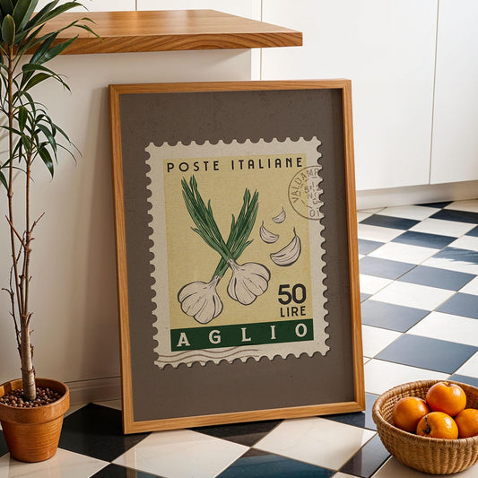 Garlic Wall Art, Retro Stamp Poster | Retro Kitchen Print | Italian Food Art Print, Trendy Kitchen Decor, Unique Food Gift