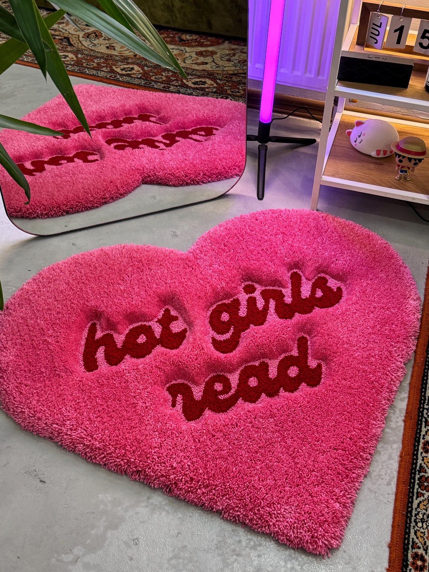 Fluffy Heart Shape 3D Tufted Rug, Library Decor, Reading Aesthetic, Reading Nook, Cozy Decor, Books Lover Gift, Gift For Her, Book Tok