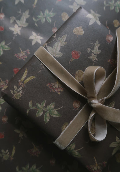 Botanical kraft Wrapping paper, Gift Wrap, Wrapping, Floral Gift Warp, Wrapping paper, gift paper, floral wrapping paper, recycled paper