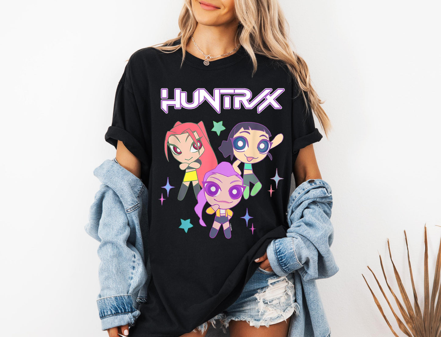 Kpop Demon Hunters Shirt, Huntrix Girl T-Shirt, Kpop idol group Shirt, Mira, Rumi, Joey Shirt,Demon Hunter Merch, Gift for Huntrix fan Shirt