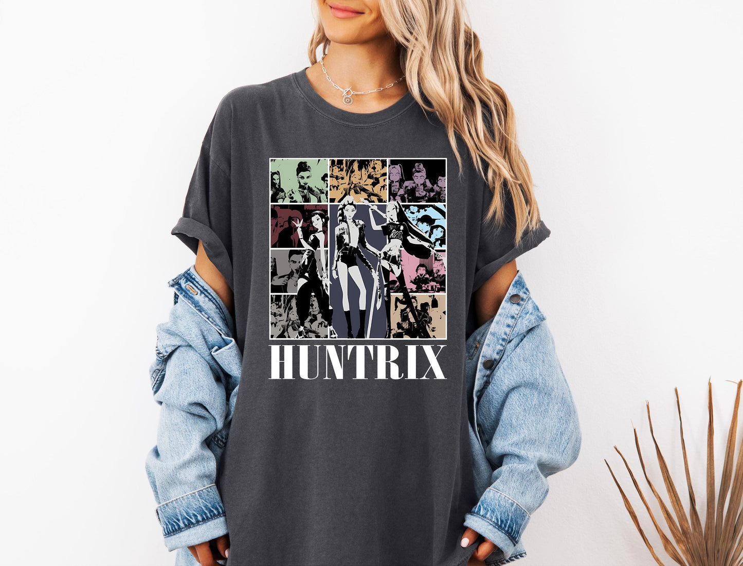Kpop Demon Hunters Shirt, Huntrix Girl T-Shirt, Kpop idol group Shirt, Mira, Rumi, Joey Shirt,Demon Hunter Merch, Gift for Huntrix fan Shirt