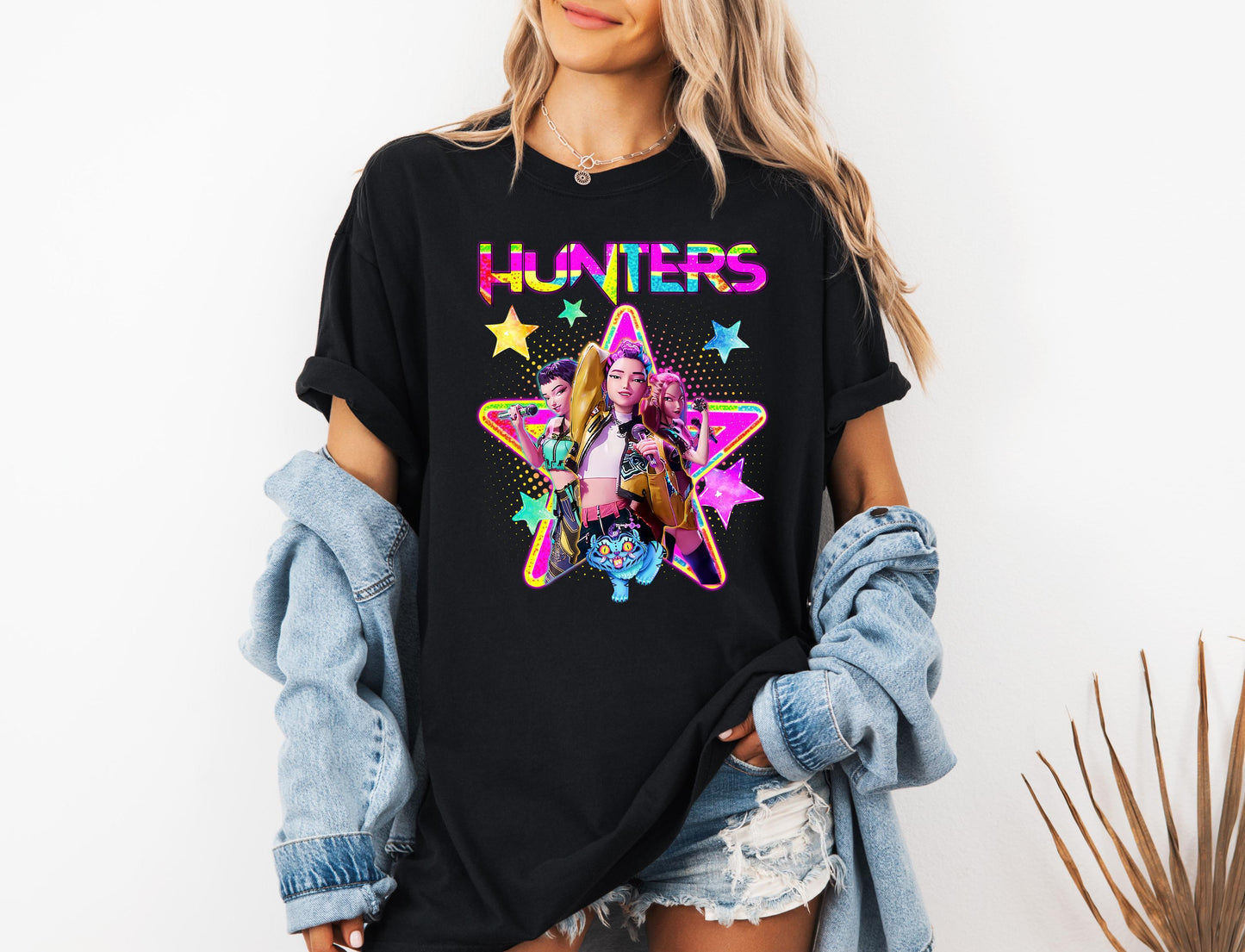 Kpop Demon Hunters Shirt, Huntrix Girl T-Shirt, Kpop idol group Shirt, Mira, Rumi, Joey Shirt,Demon Hunter Merch, Gift for Huntrix fan Shirt