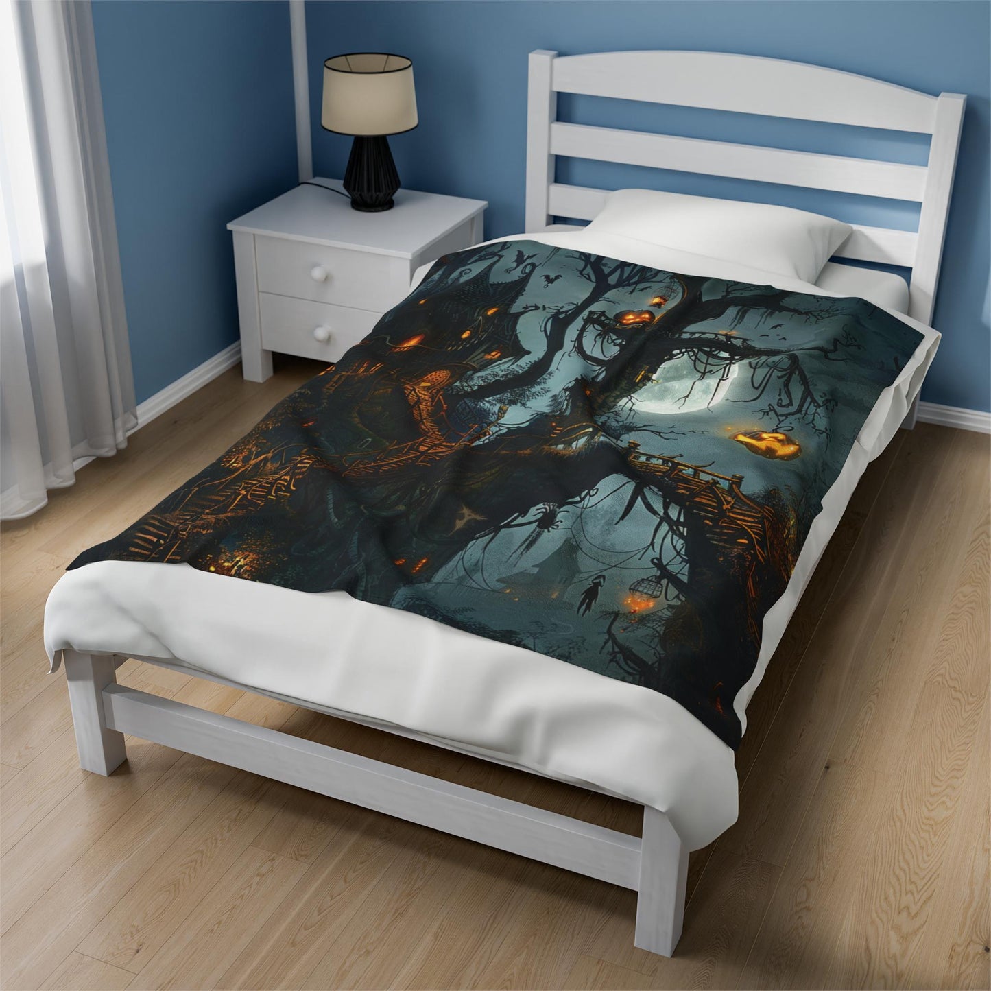 Halloween Throw Blanket Decor, Soft Blanket, Spooky Halloween Decor, Cozy Holiday Custom Fall Party Gifts, Beautiful Gothic Horror Print