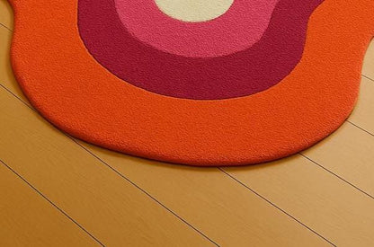Hand-Tufted Melty Sunset Swirl Wool Rug: Irregular Area Rug