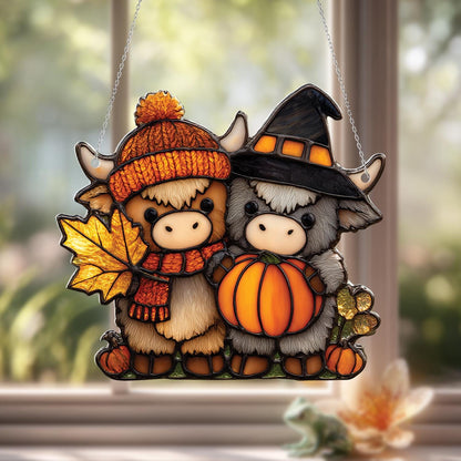 Cute Highland Cow Window Hanging with Pumpkin and Autumn Leaves, Fall Farm Animal Decor for Halloween and Thanksgiving Home Accent